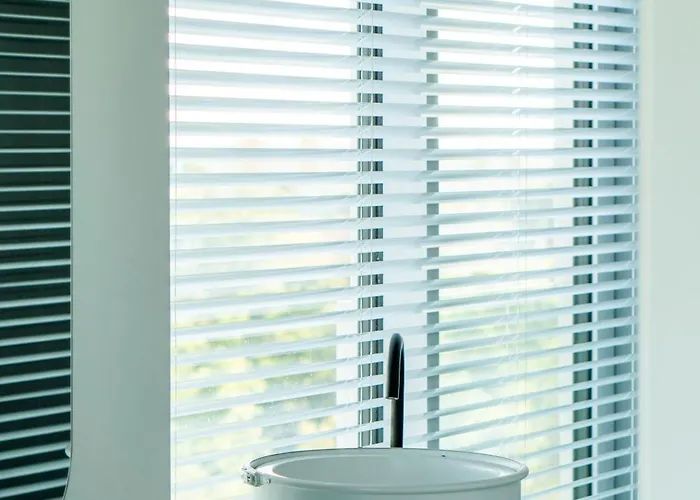 E64 Wieza * Breslavia